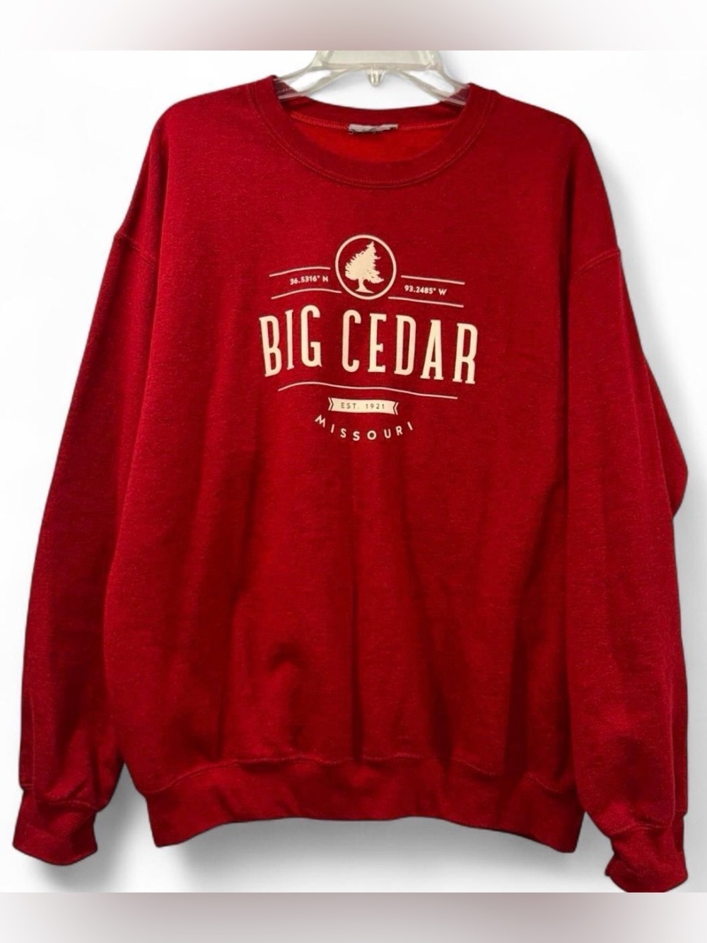 Big Cedar Crewneck Sweatshirt Women’s Large
